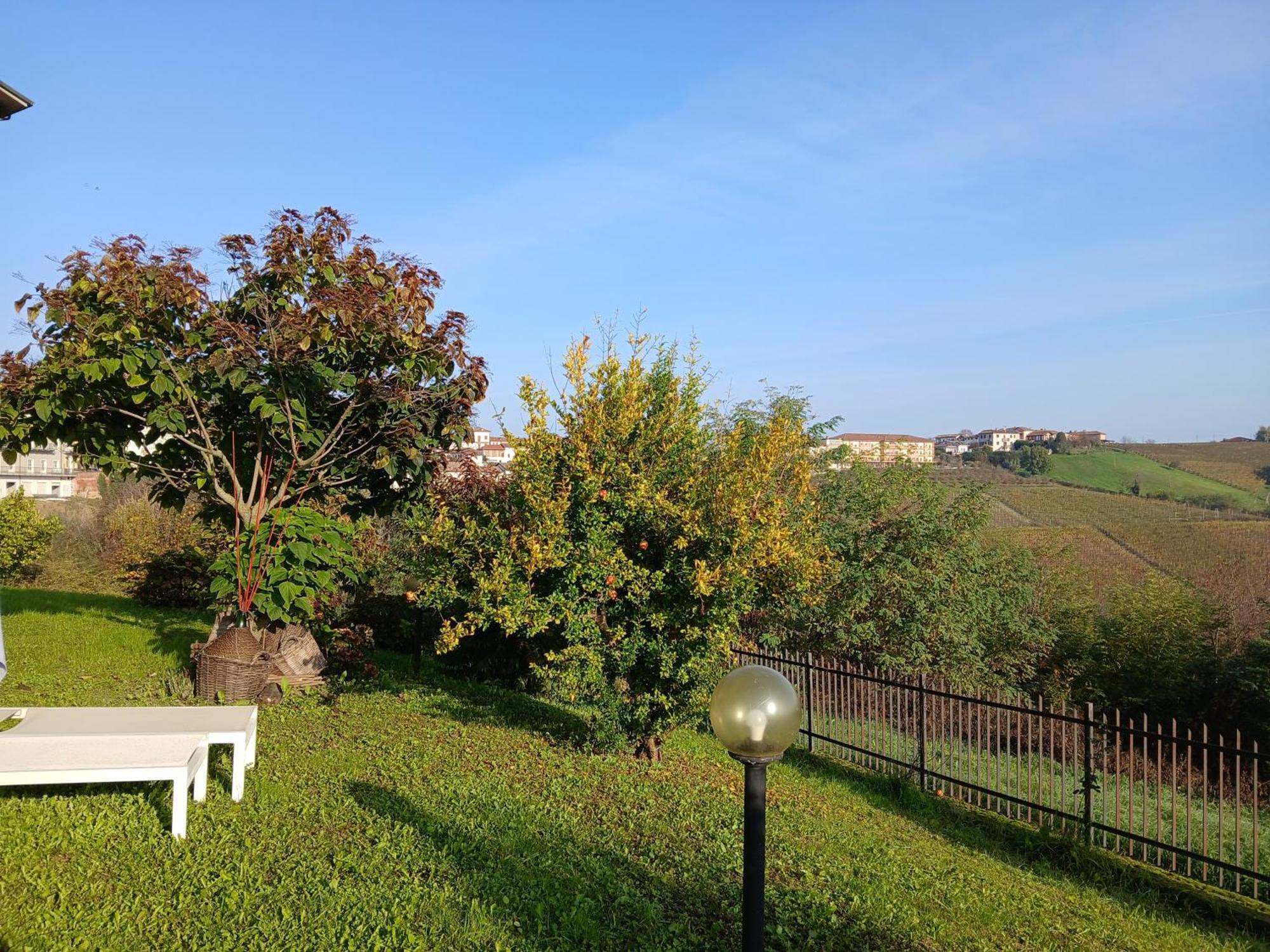 Maison Younesco - Indipendente Exclusive * Castagnole delle Lanze